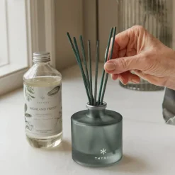 Highland Frost Petite Reed Diffuser